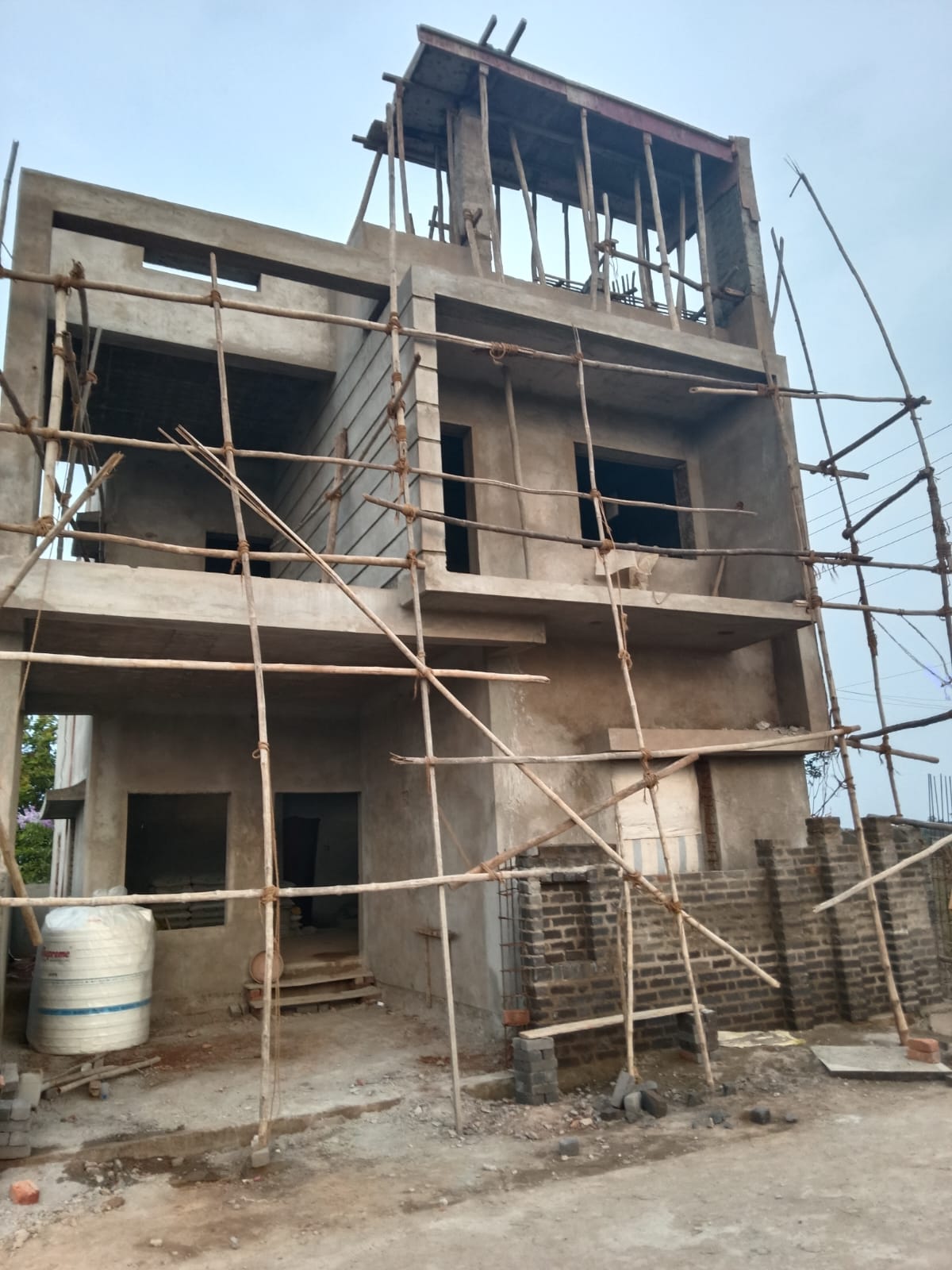 MR. Kashinaath Tiwari